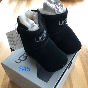 UGG Jessi II infant slipper in black size 4/5 (12-18mo)